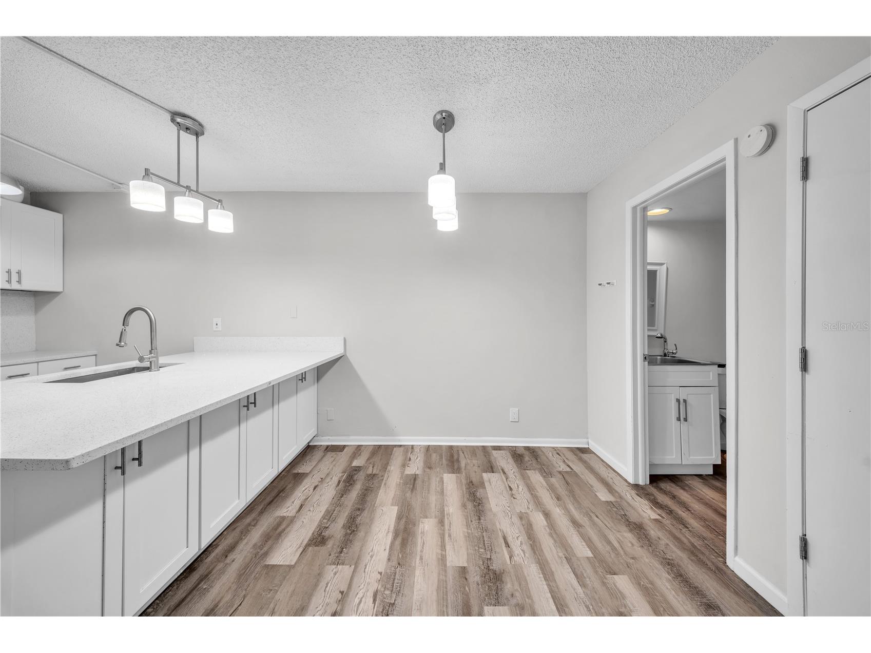 2605 10th Court Palm Harbor FL 34684 W7884106 image17