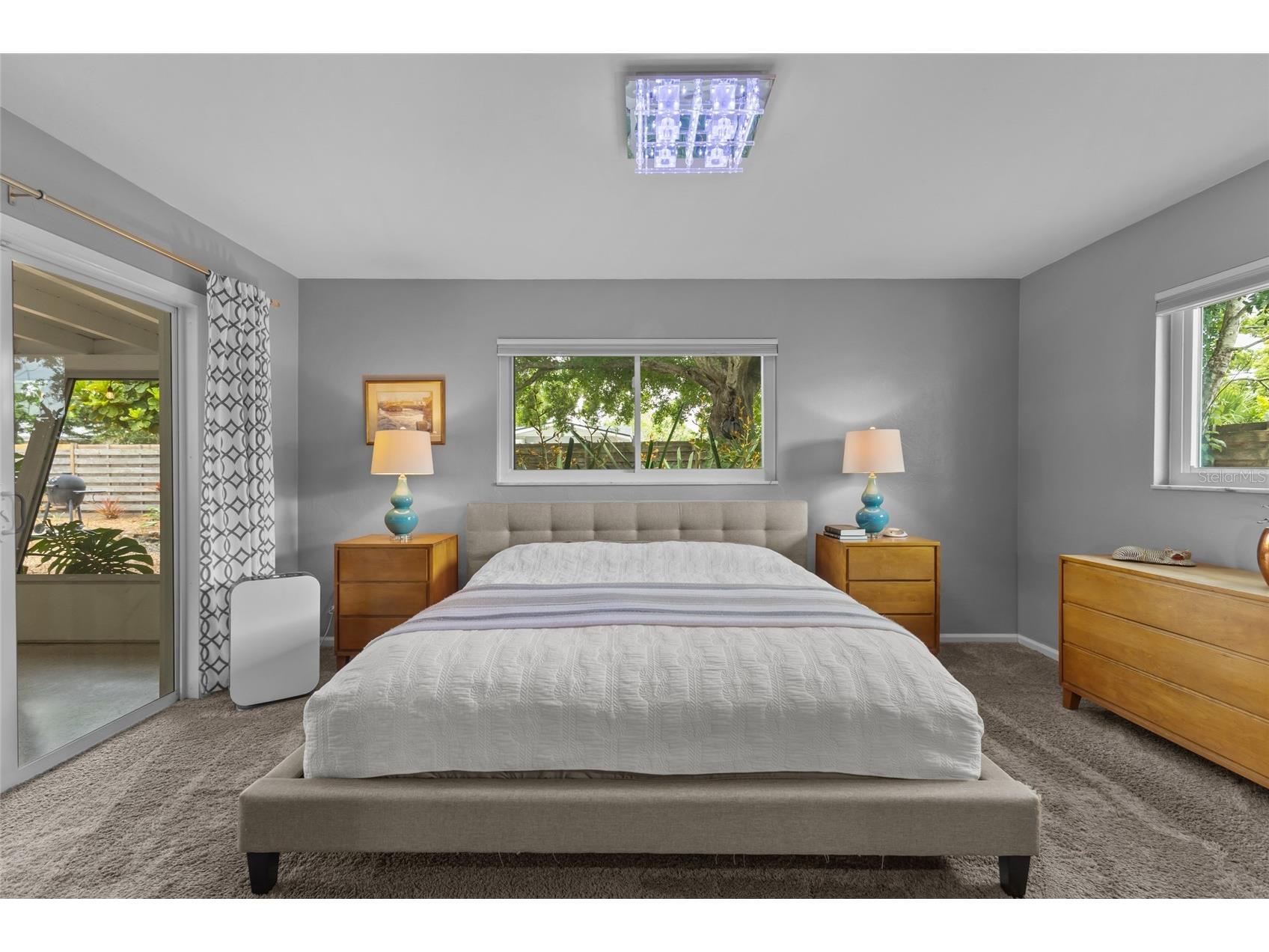 2605 Botany Avenue Sarasota FL 34239 A4696274 image18