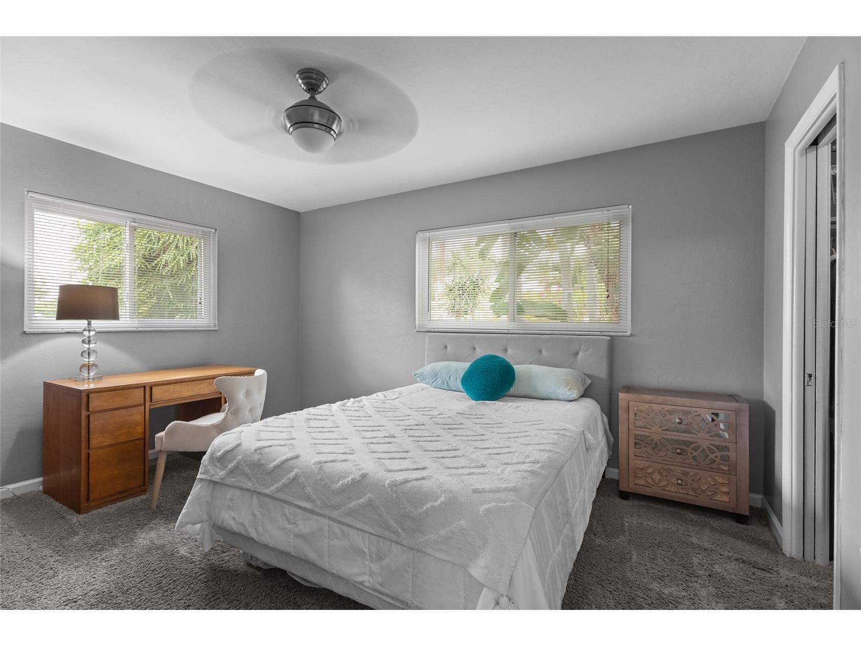 2605 Botany Avenue Sarasota FL 34239 A4696274 image26