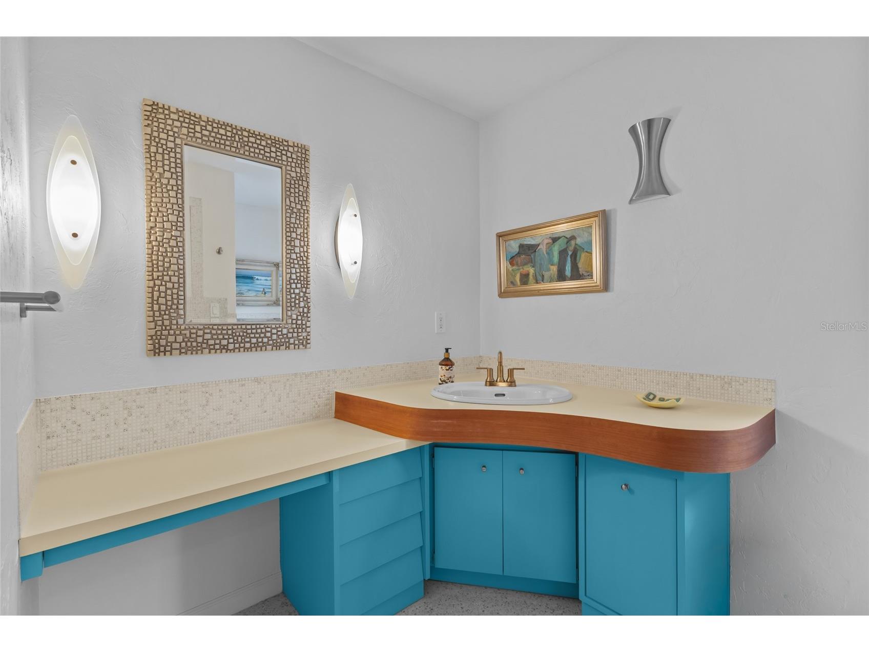 2605 Botany Avenue Sarasota FL 34239 A4696274 image28