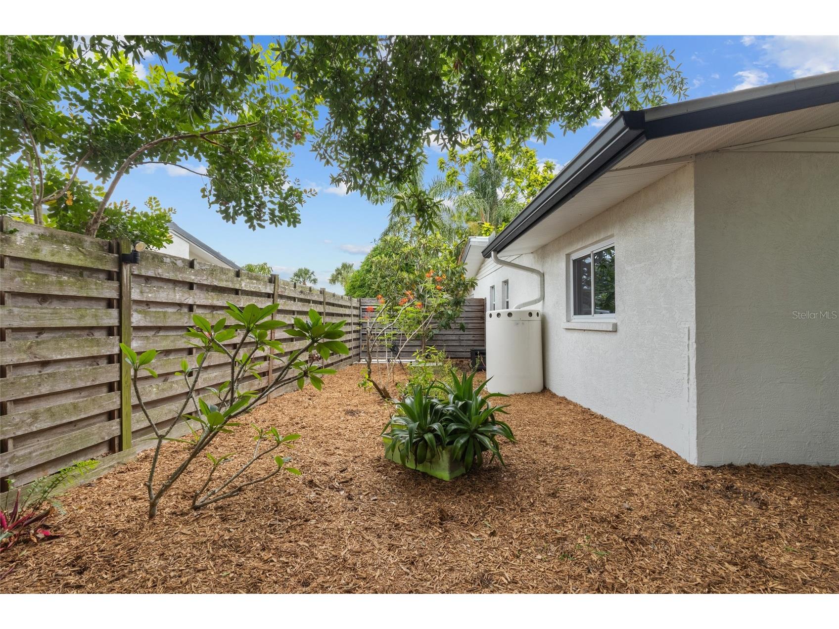 2605 Botany Avenue Sarasota FL 34239 A4696274 image44