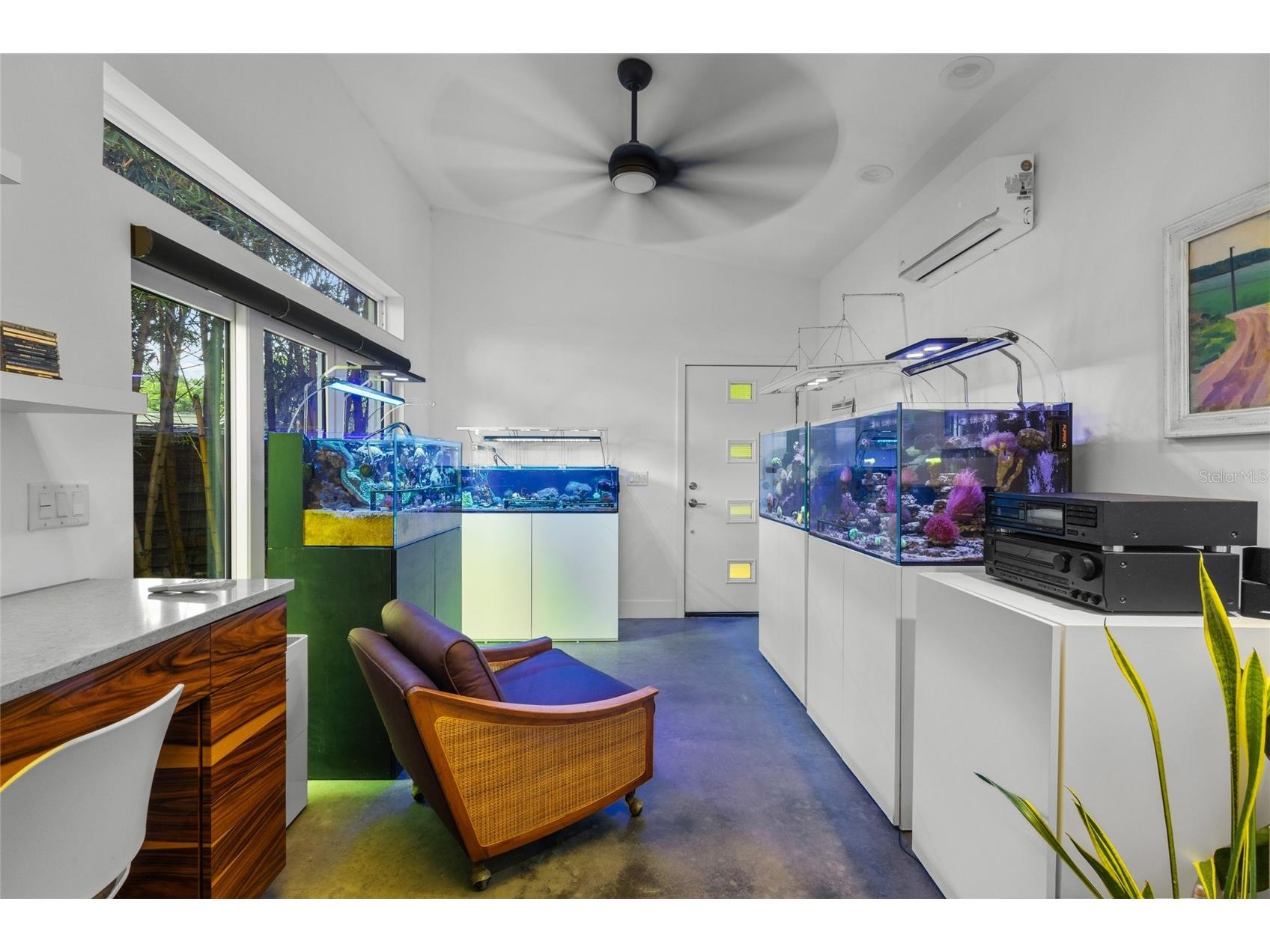 2605 Botany Avenue Sarasota FL 34239 A4696274 image51