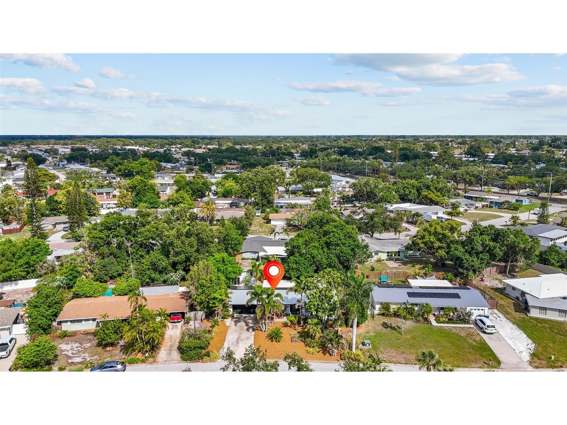 2605 Botany Avenue Sarasota FL 34239 A4696274 image57