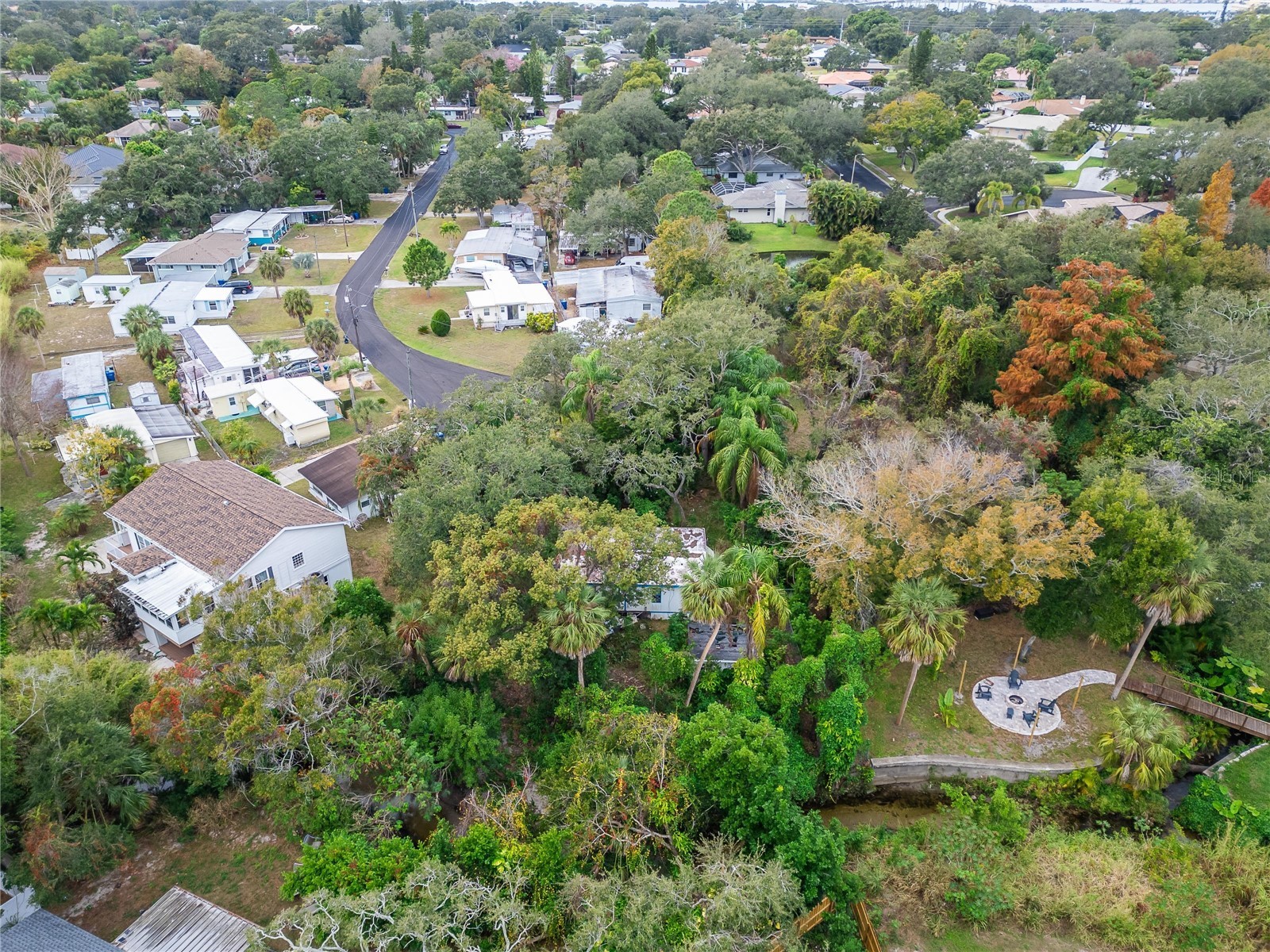 2605 Brae Burn Drive Largo FL 33770 TB8456666 image25