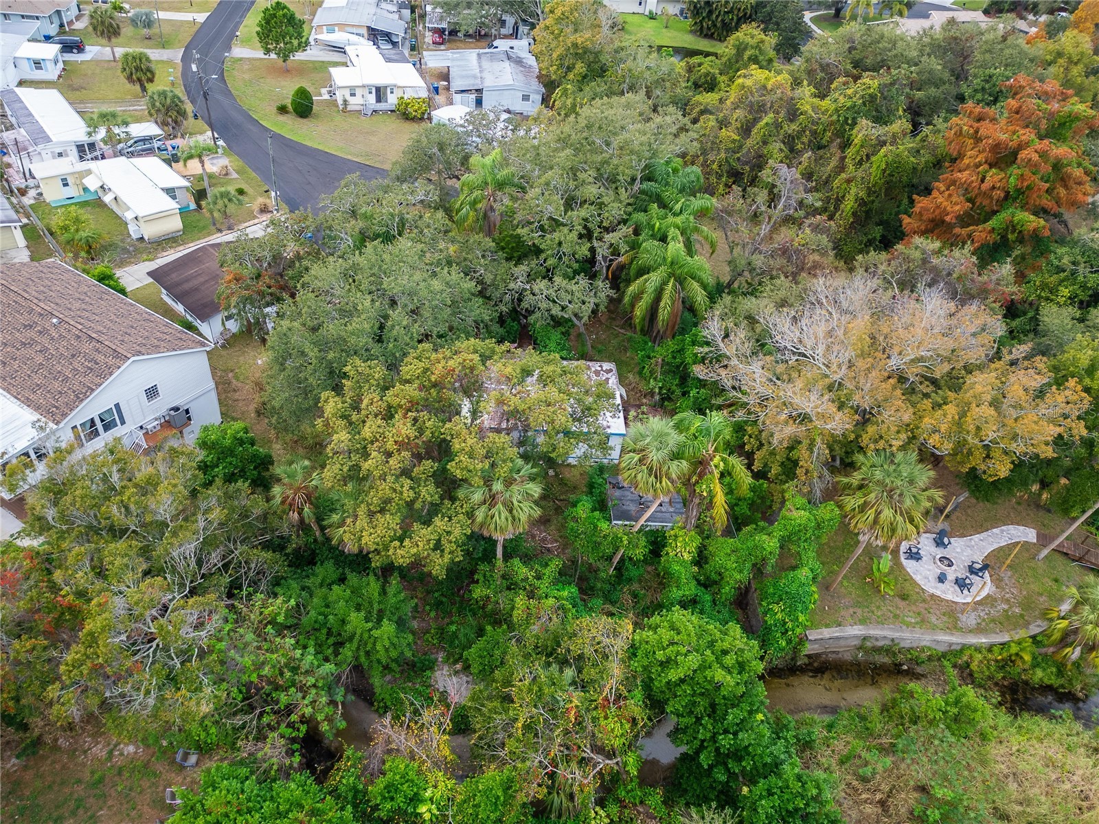 2605 Brae Burn Drive Largo FL 33770 TB8456666 image28