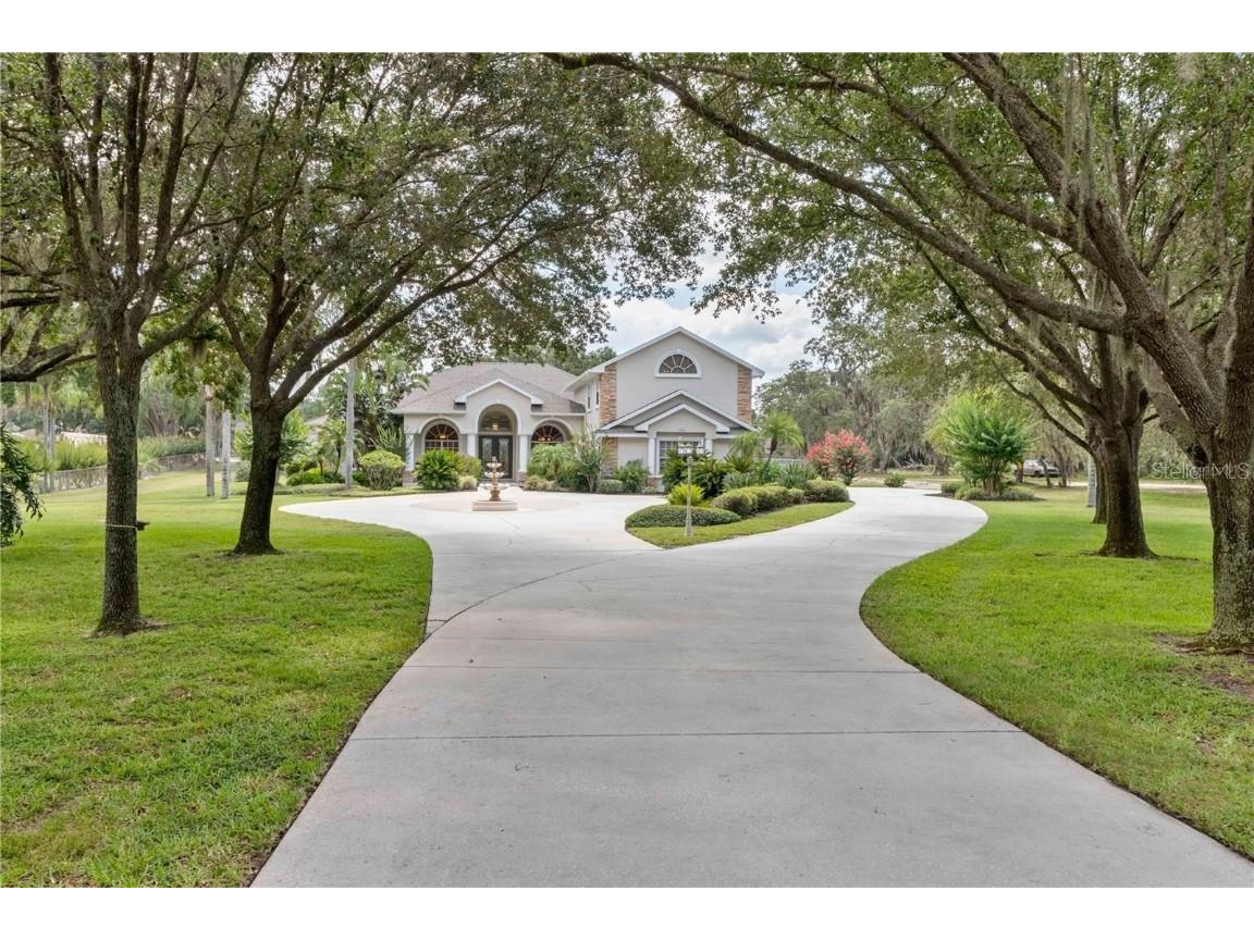 2605 Brucken Road Valrico FL 33596 TB8301272 image1