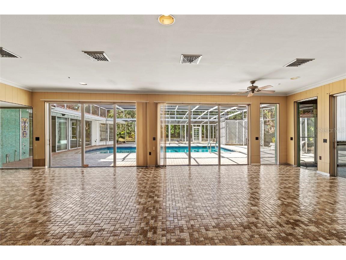 2605 Desoto Road Sarasota FL 34234 A4673038 image21