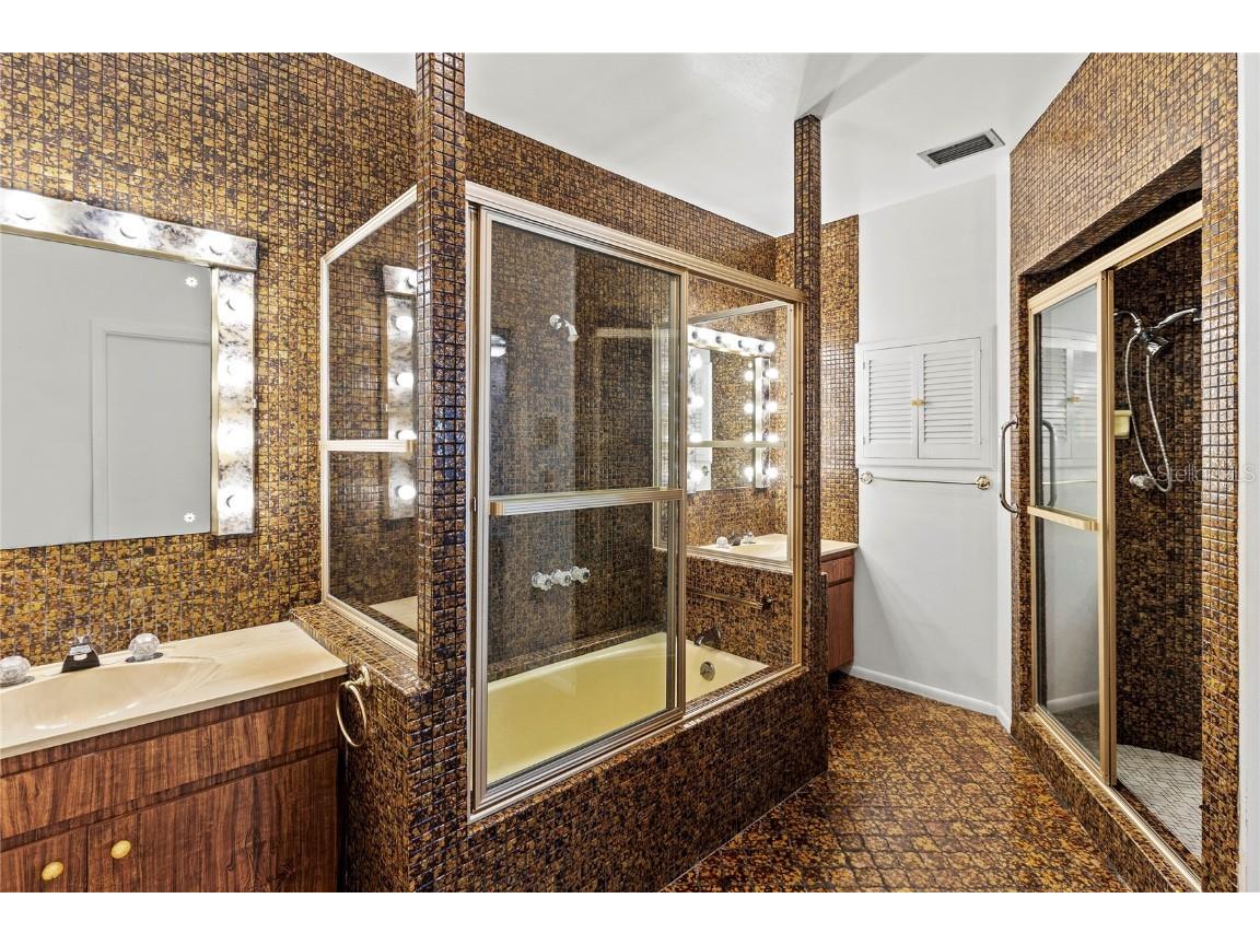 2605 Desoto Road Sarasota FL 34234 A4673038 image23