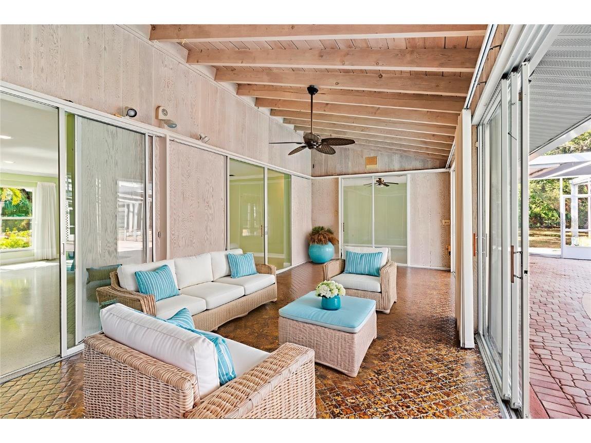 2605 Desoto Road Sarasota FL 34234 A4673038 image25