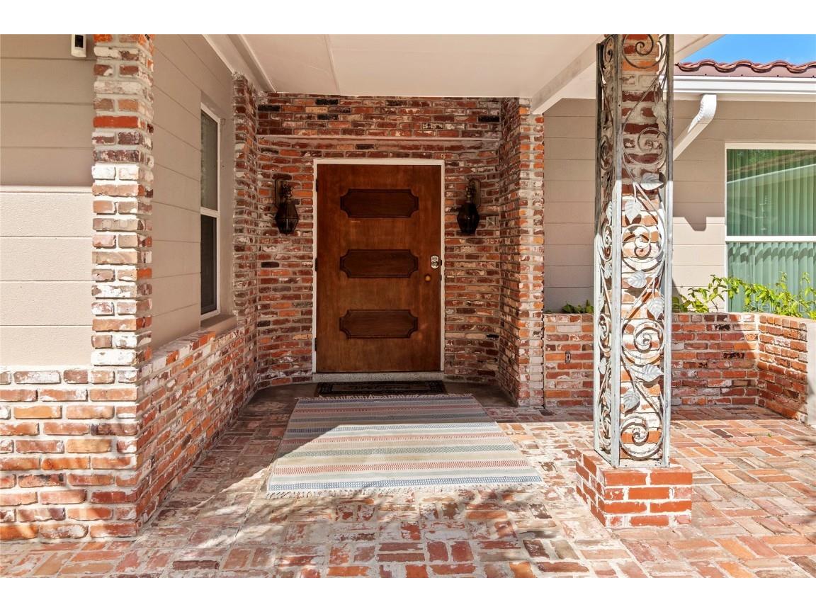 2605 Desoto Road Sarasota FL 34234 A4673038 image3