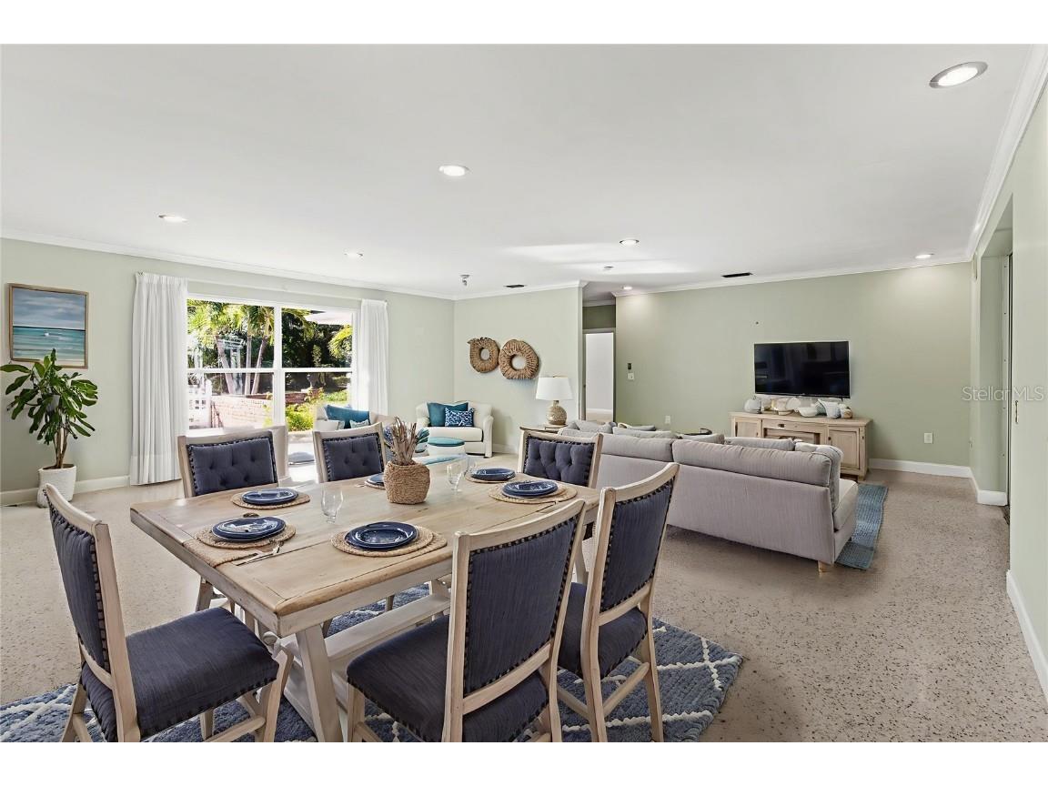 2605 Desoto Road Sarasota FL 34234 A4673038 image9