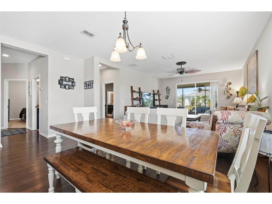 2605 Limerick Circle Grand Island FL 32735 G5104314 image11