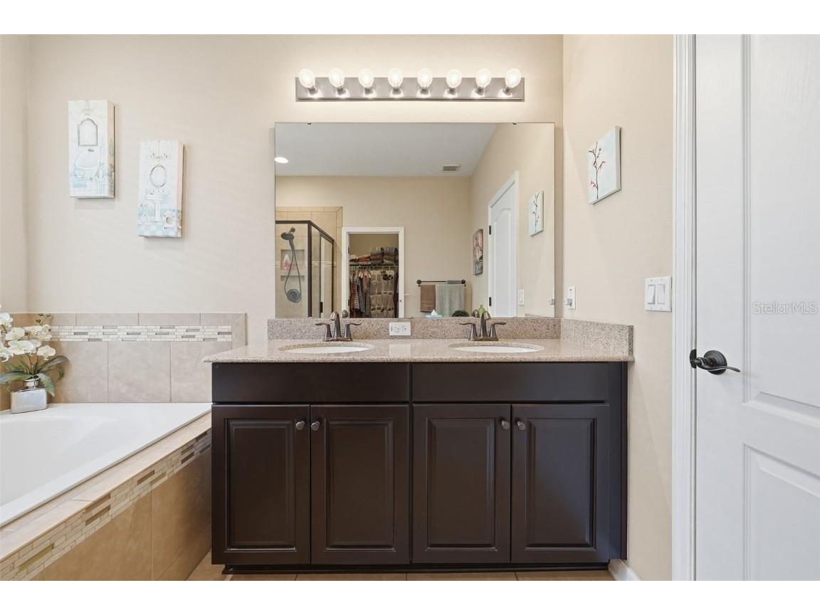 2605 Limerick Circle Grand Island FL 32735 G5104314 image35