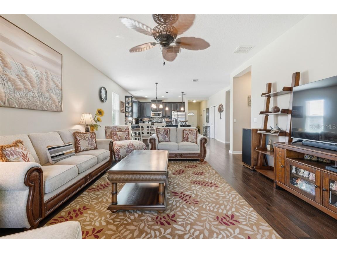 2605 Limerick Circle Grand Island FL 32735 G5104314 image7