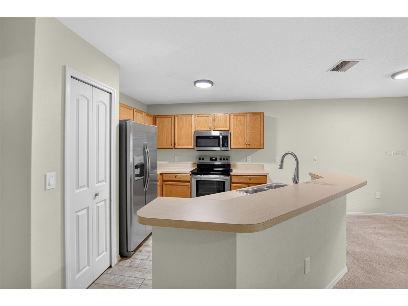 2605 Oleander Lakes Drive Brandon FL 33511 TB8497300 image5