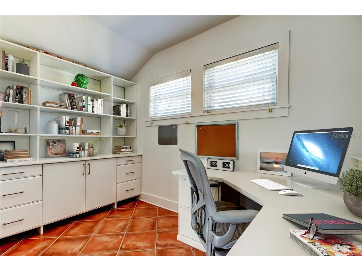 2605 Pass A Grille Way Saint Pete Beach FL 33706 - LITTLE MCPHERSON BAYOU TB8444945 image24