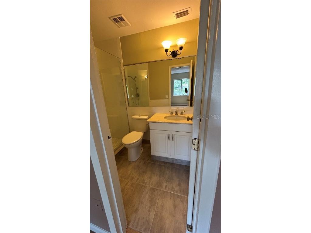 2605 Pine Lake Terrace #D Sarasota FL 34237 A4669003 image16