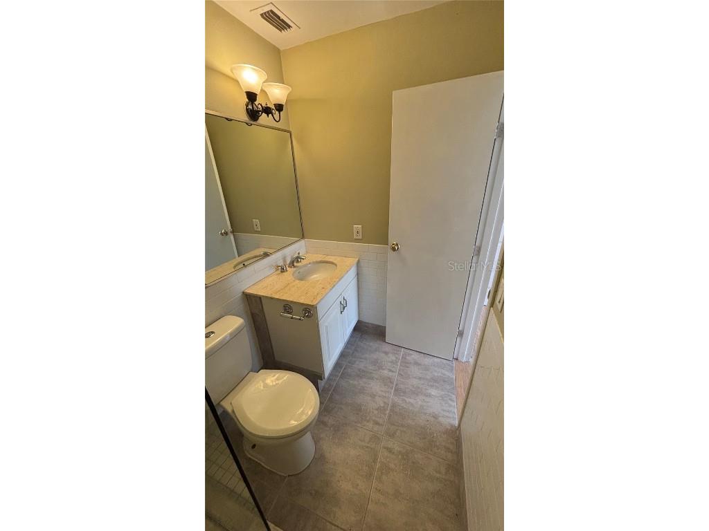 2605 Pine Lake Terrace #D Sarasota FL 34237 A4669003 image19