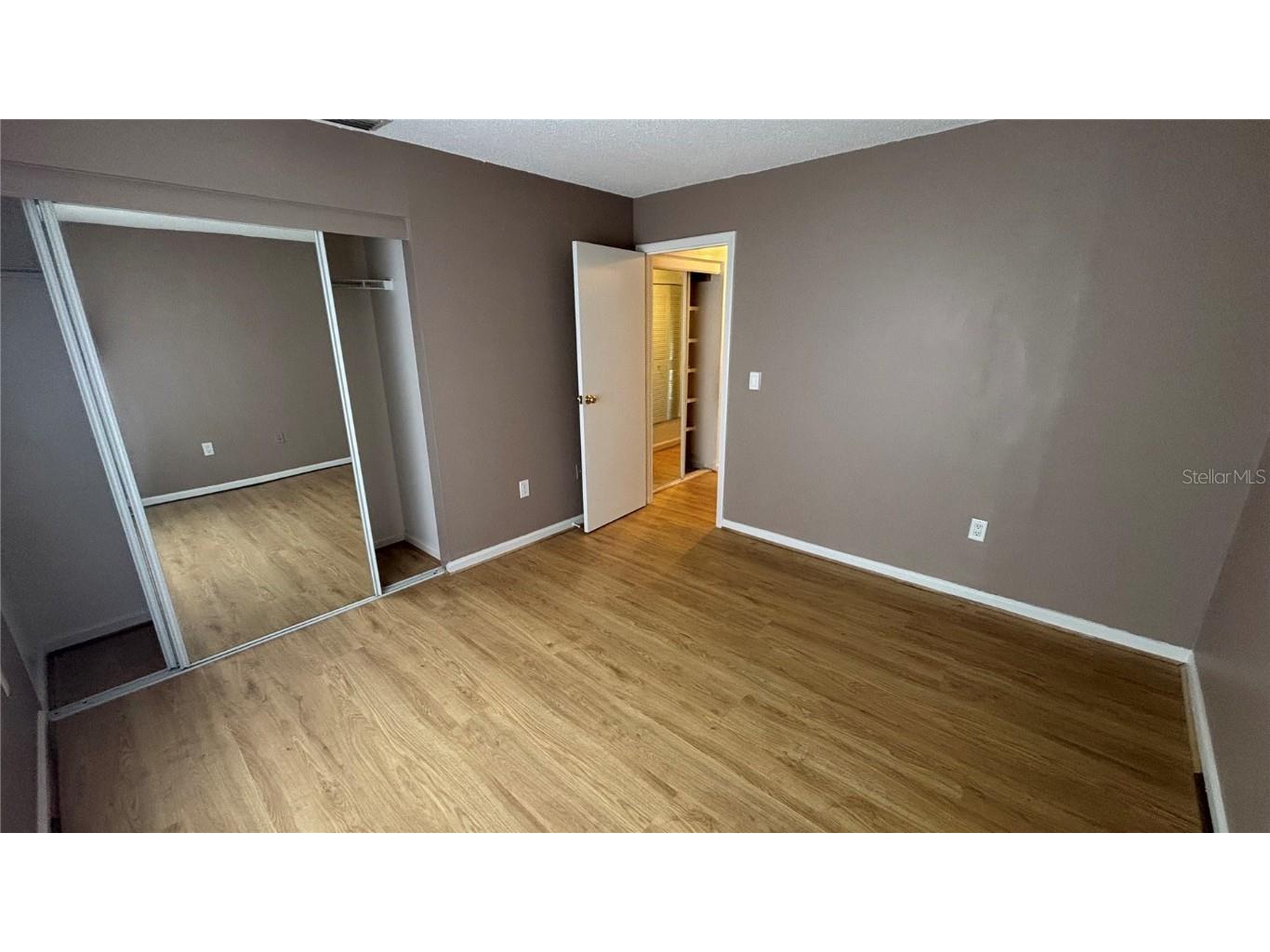 2605 Pine Lake Terrace #D Sarasota FL 34237 A4669003 image22