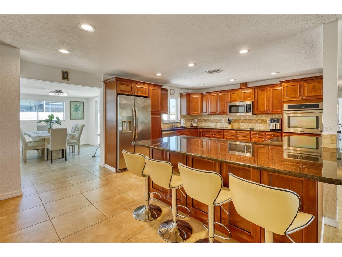 2605 Sunnybrook Drive Sarasota FL 34239 A4677362 image13