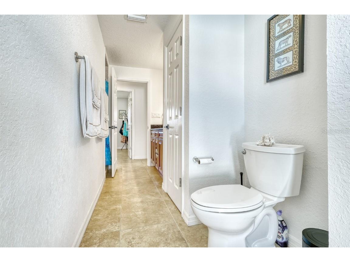 2605 Sunnybrook Drive Sarasota FL 34239 A4677362 image18