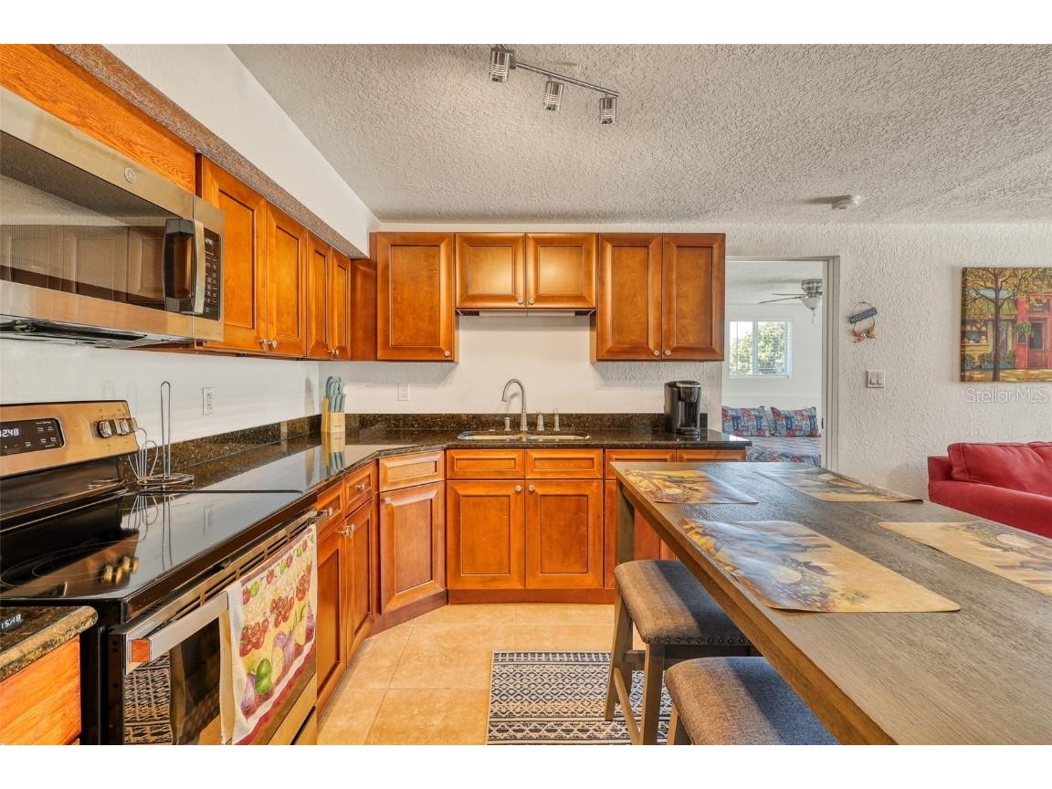 2605 Sunnybrook Drive Sarasota FL 34239 A4677362 image27