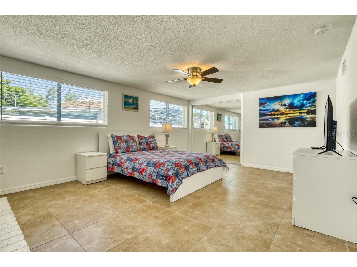 2605 Sunnybrook Drive Sarasota FL 34239 A4677362 image28