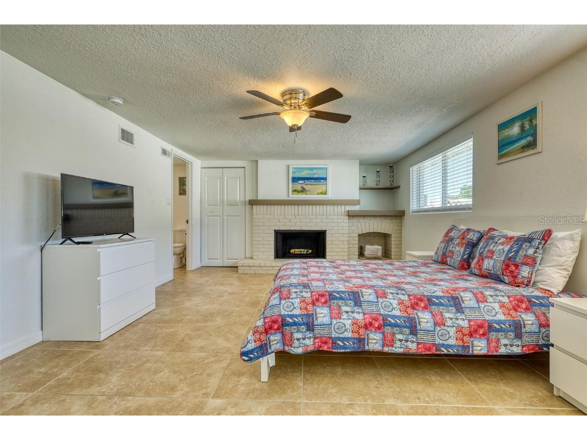 2605 Sunnybrook Drive Sarasota FL 34239 A4677362 image30