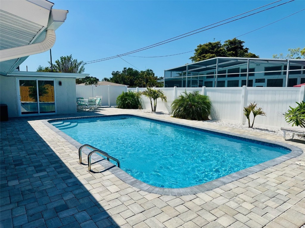 2605 Sunnybrook Drive Sarasota FL 34239 A4677362 image44