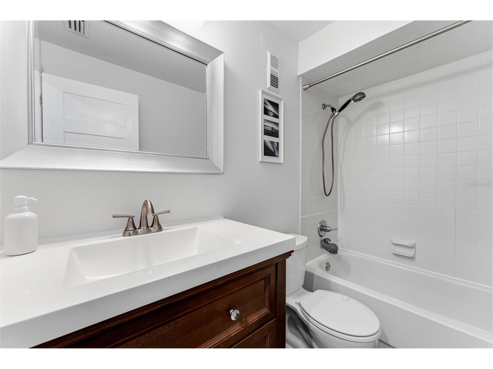 2605 W Ballast Point Boulevard Tampa FL 33611 TB8515955 image26