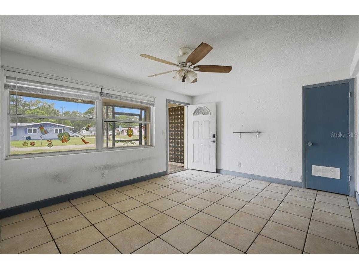 2605 Yale Road South Daytona FL 32119 FC318909 image10