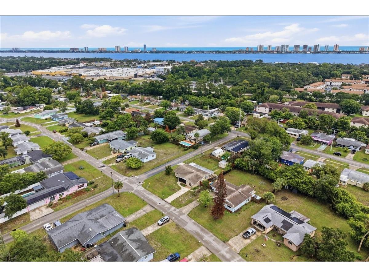 2605 Yale Road South Daytona FL 32119 FC318909 image28