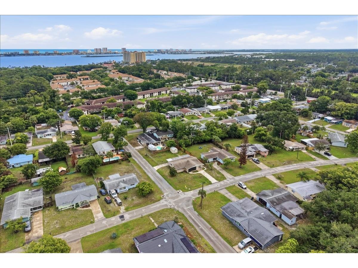 2605 Yale Road South Daytona FL 32119 FC318909 image31
