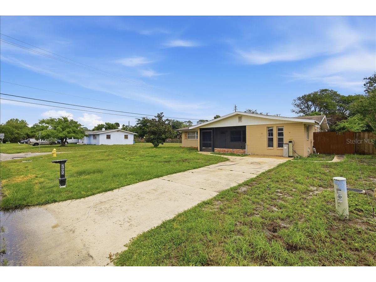 2605 Yale Road South Daytona FL 32119 FC318909 image43