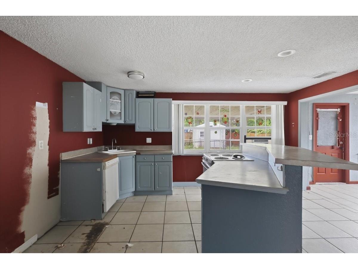 2605 Yale Road South Daytona FL 32119 FC318909 image5