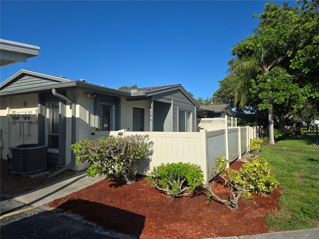 2606 29th Ave W #12 Bradenton FL 34205 A4656692 image1