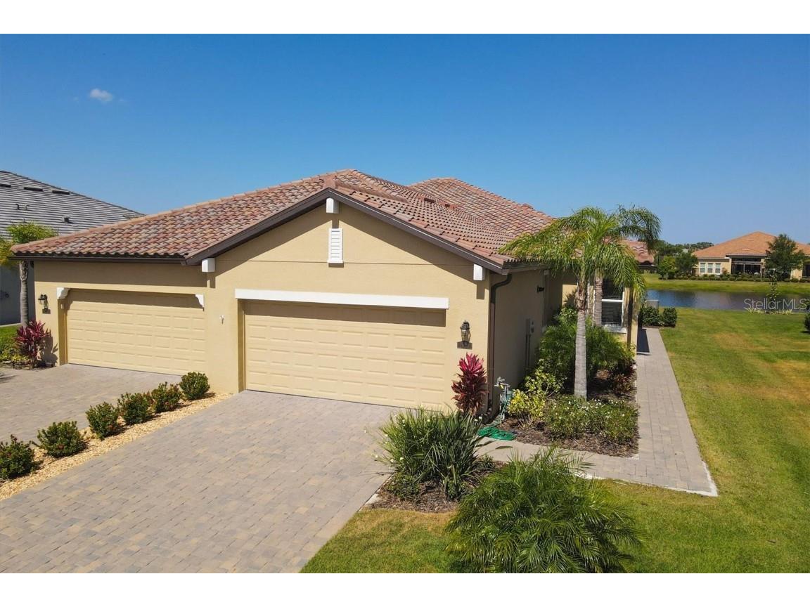 2606 Avolet Court Bradenton FL 34211 A4566162 image1