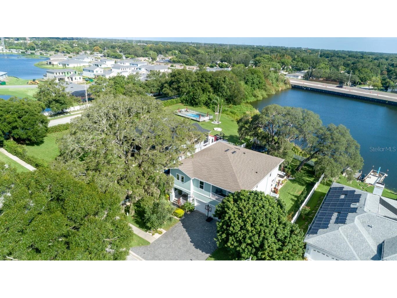 2606 Brewton Court Clearwater FL 33761 U8211308 image1