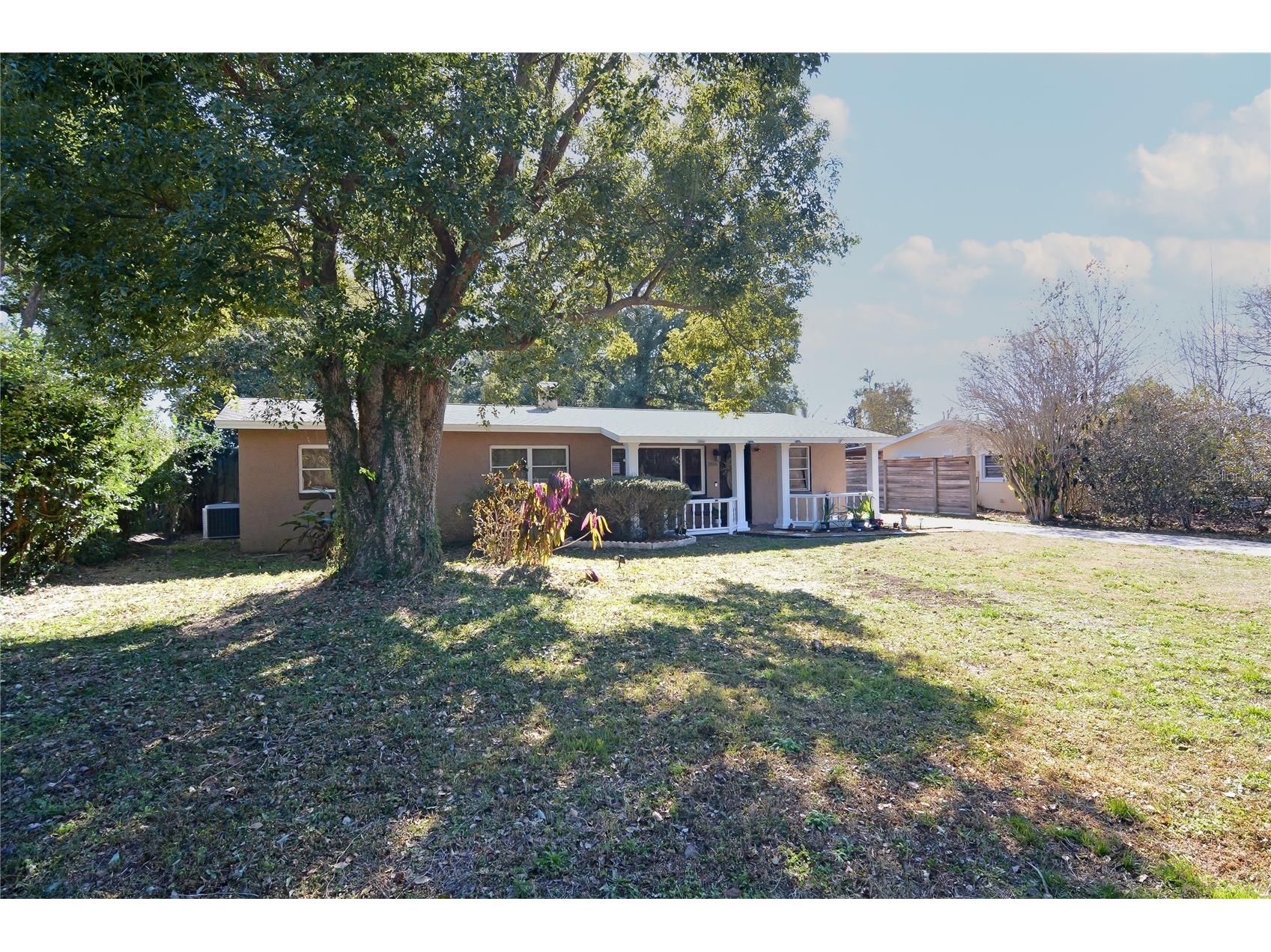 2606 E Crystal Lake Avenue Orlando FL 32806 O6380407 image2