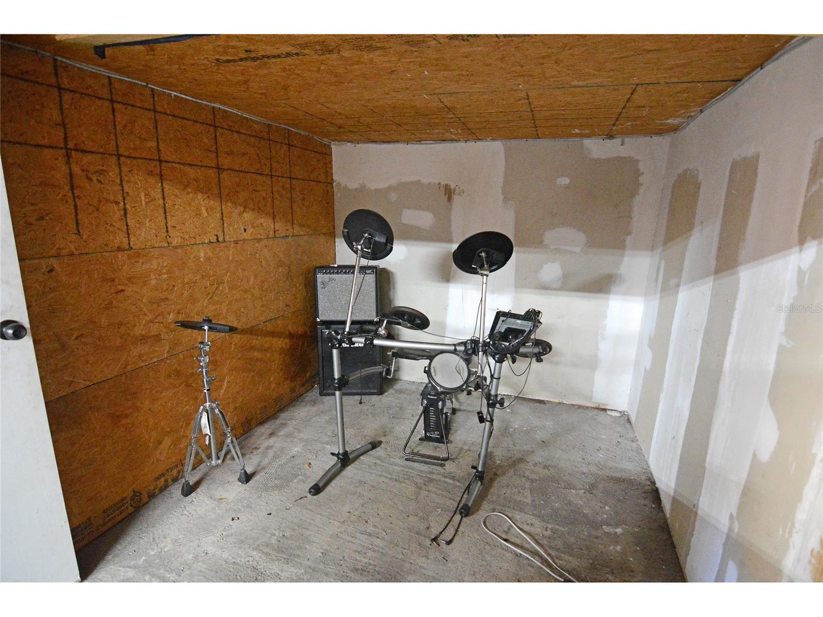 2606 E Crystal Lake Avenue Orlando FL 32806 O6380407 image34