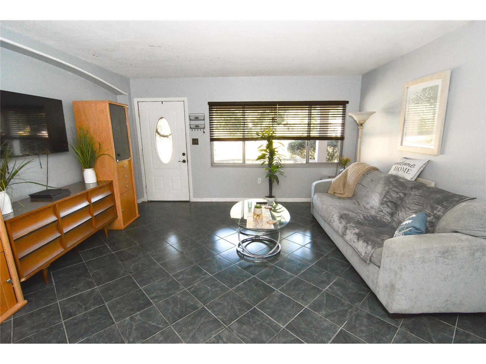 2606 E Crystal Lake Avenue Orlando FL 32806 O6380407 image5