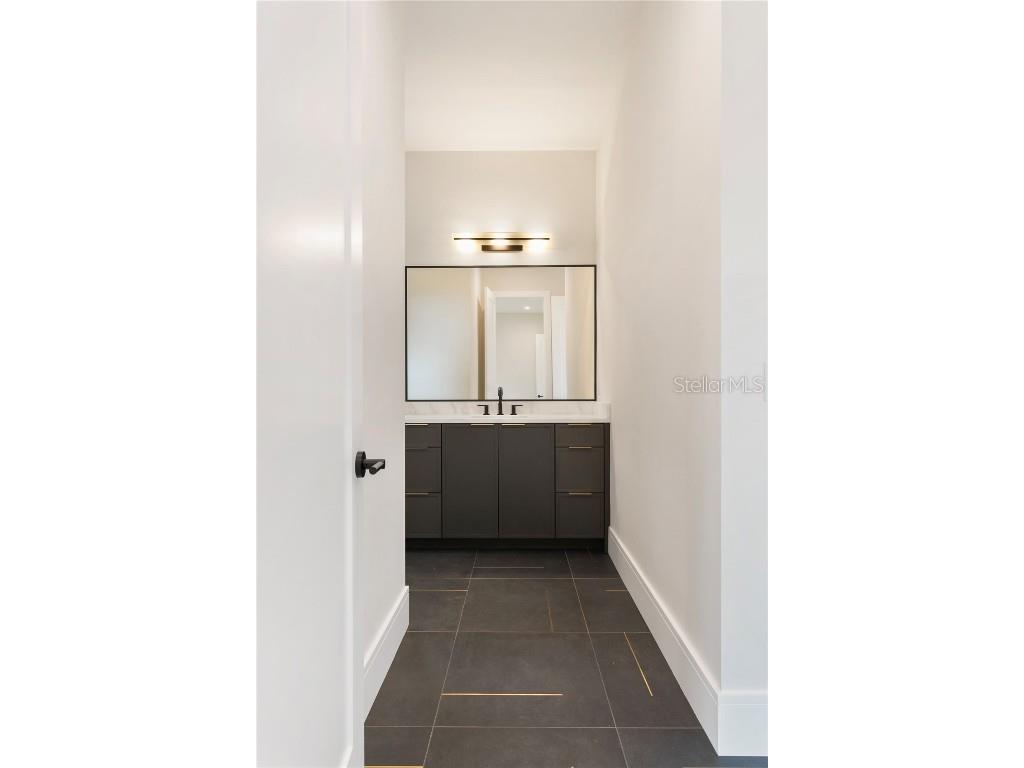 2606 N Dundee Street Tampa FL 33629 TB8406471 image54