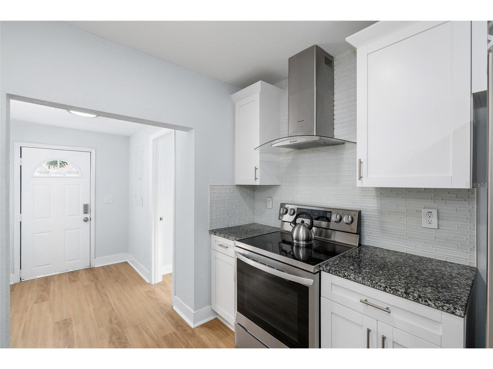 2606 W Henry Avenue Tampa FL 33614 TB8459035 image12