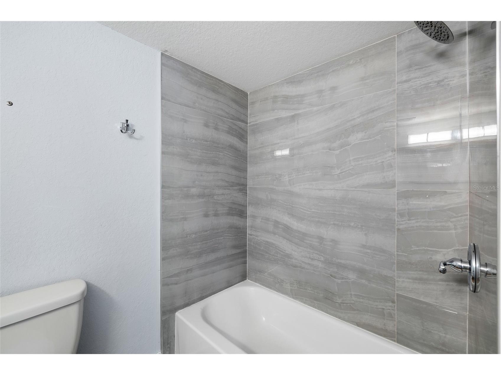 2606 W Henry Avenue Tampa FL 33614 TB8459035 image19