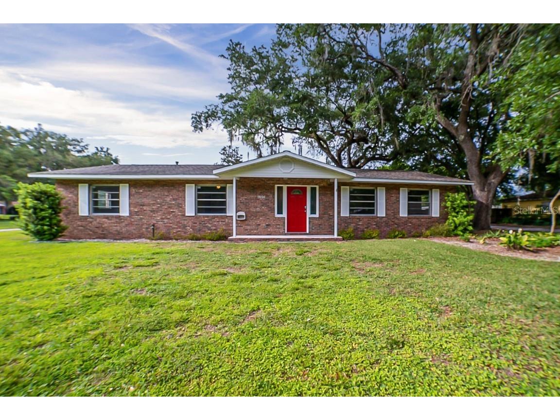 2606 Westside Drive Leesburg FL 34748 O6020179 image1