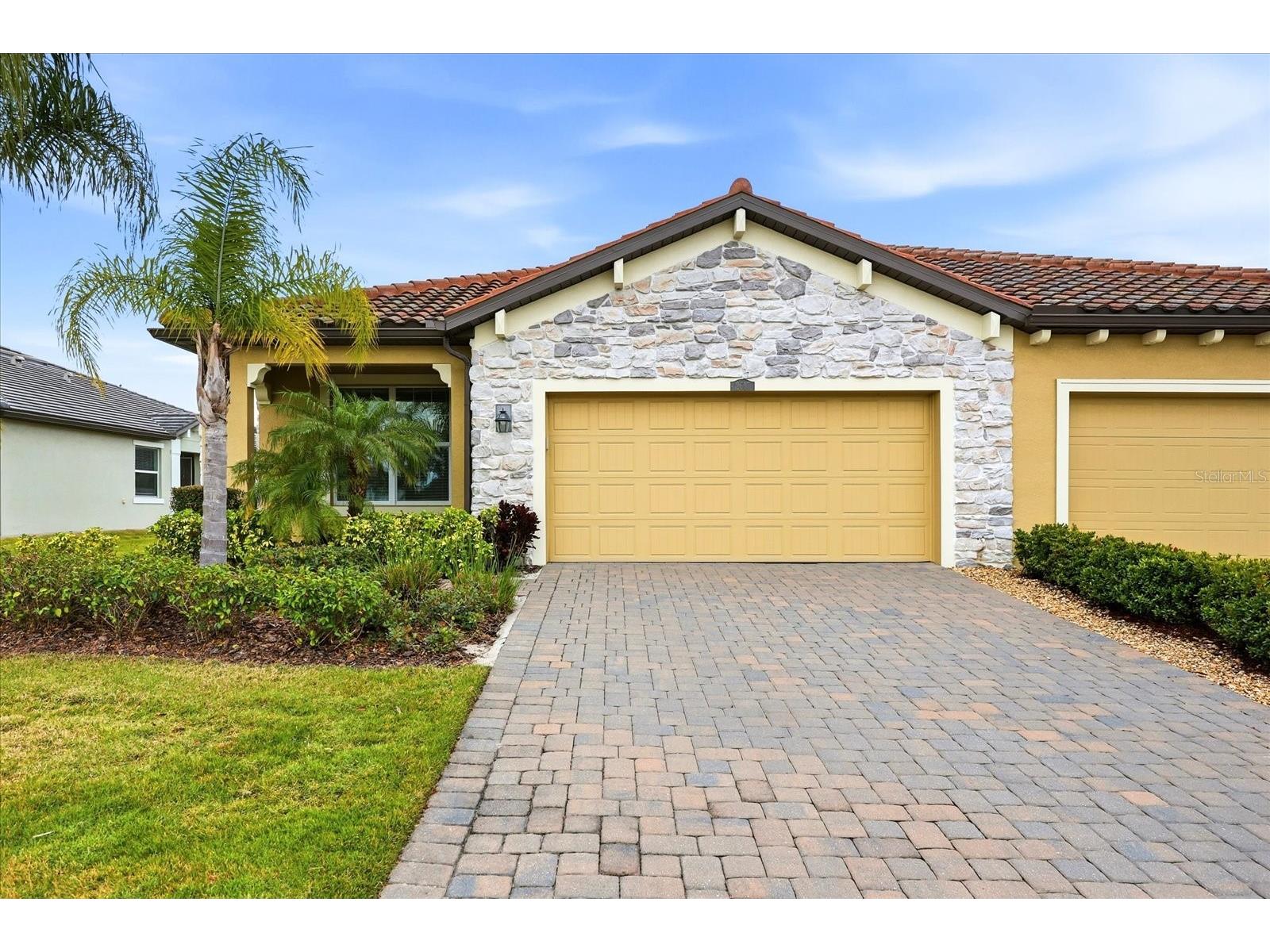 2607 Avolet Court Lakewood Ranch FL 34211 A4680176 image1