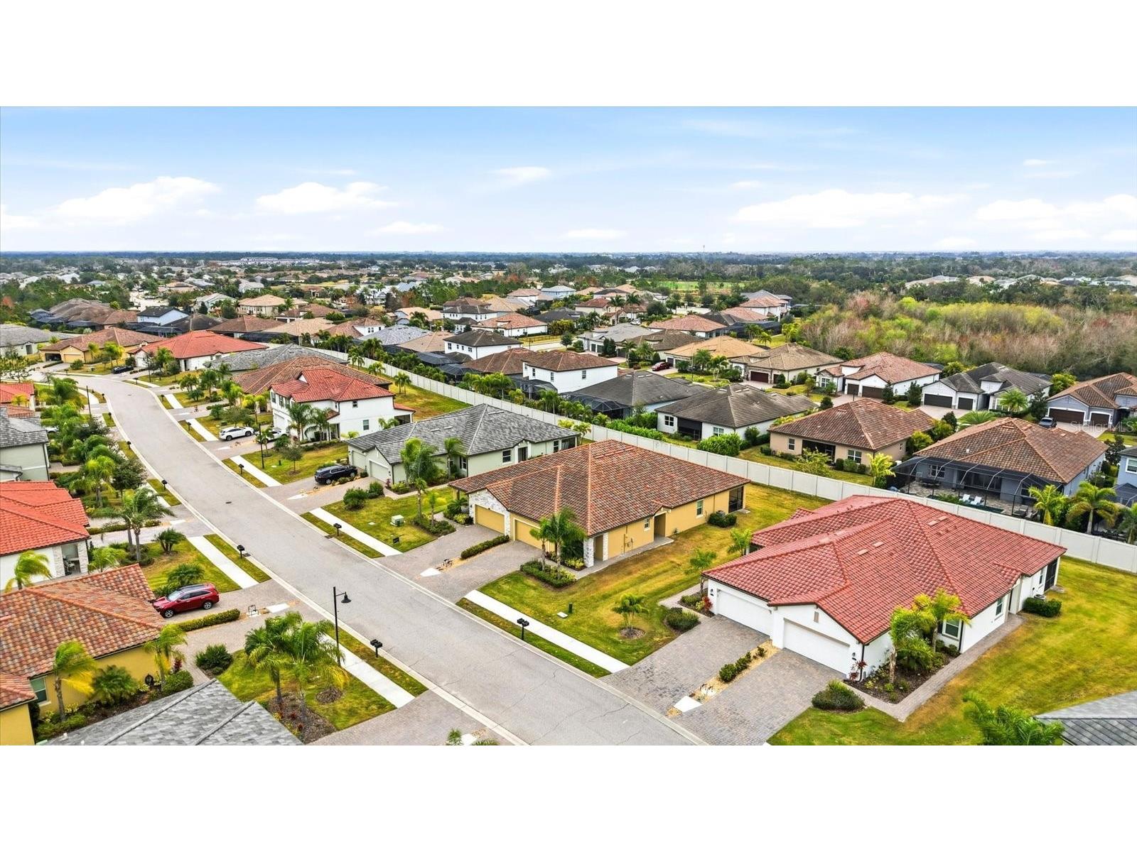 2607 Avolet Court Lakewood Ranch FL 34211 A4680176 image32