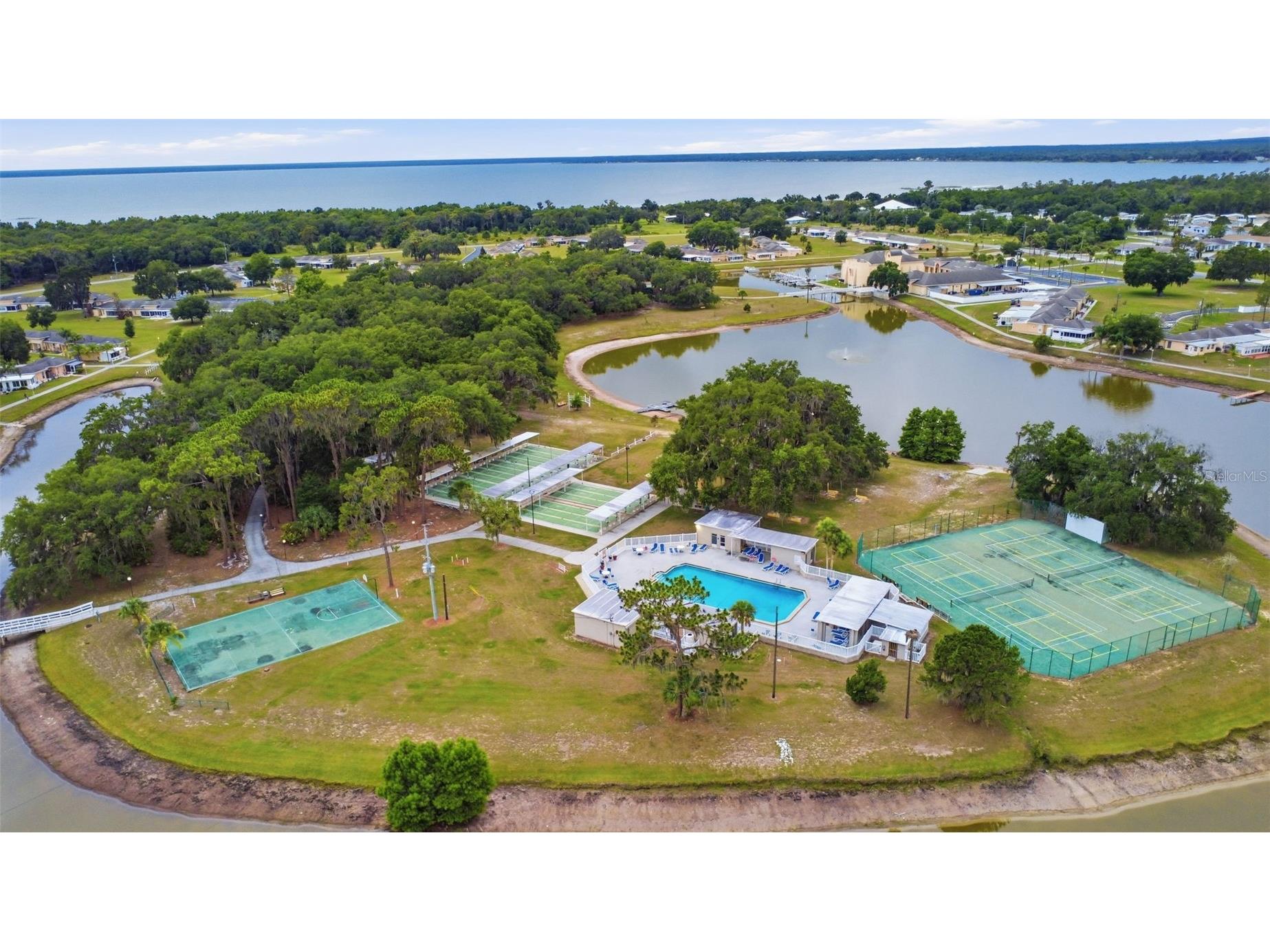 2607 Club Circle #2607 Lake Wales FL 33898 O6415850 image36
