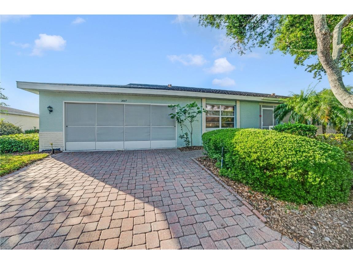2607 Lancaster Drive #35 Sun City Center FL 33573 A4651838 image1
