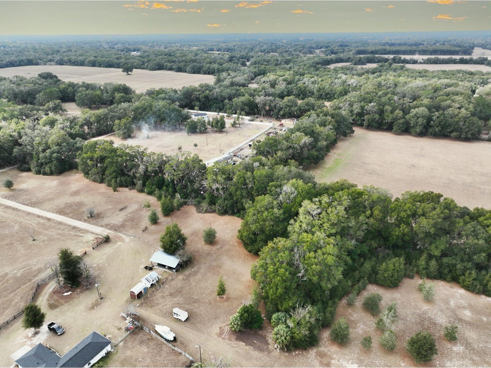 2607 NE 140th Street Citra FL 32113 OM717611 image36